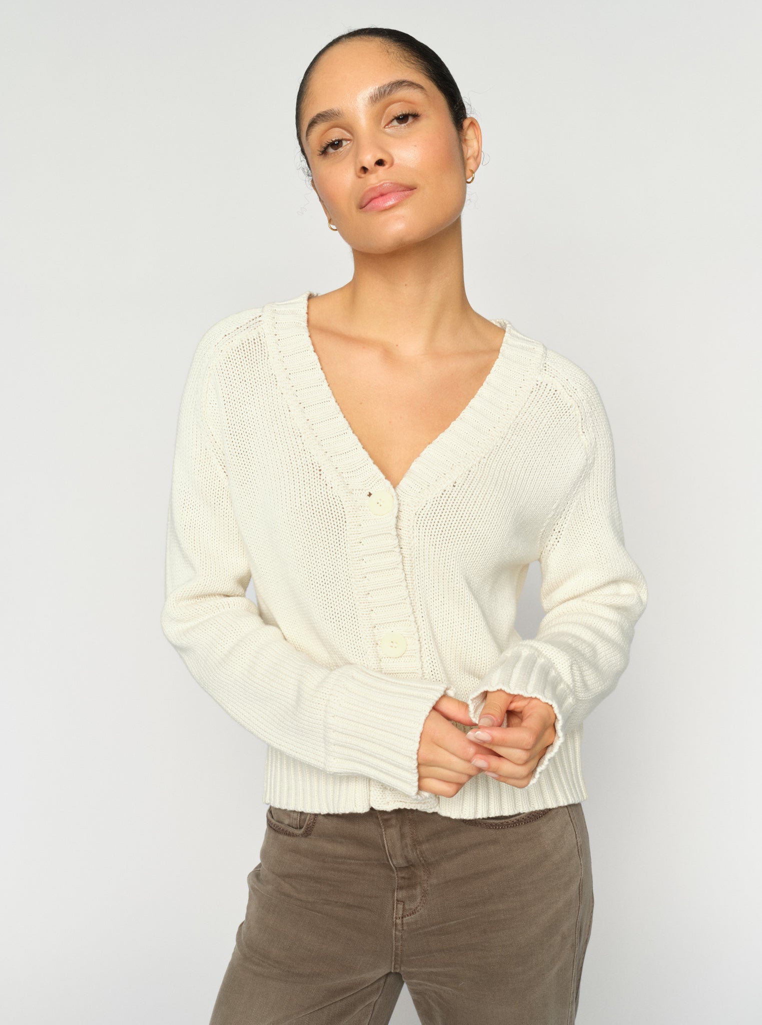 Modelshot / Ecru / Detail